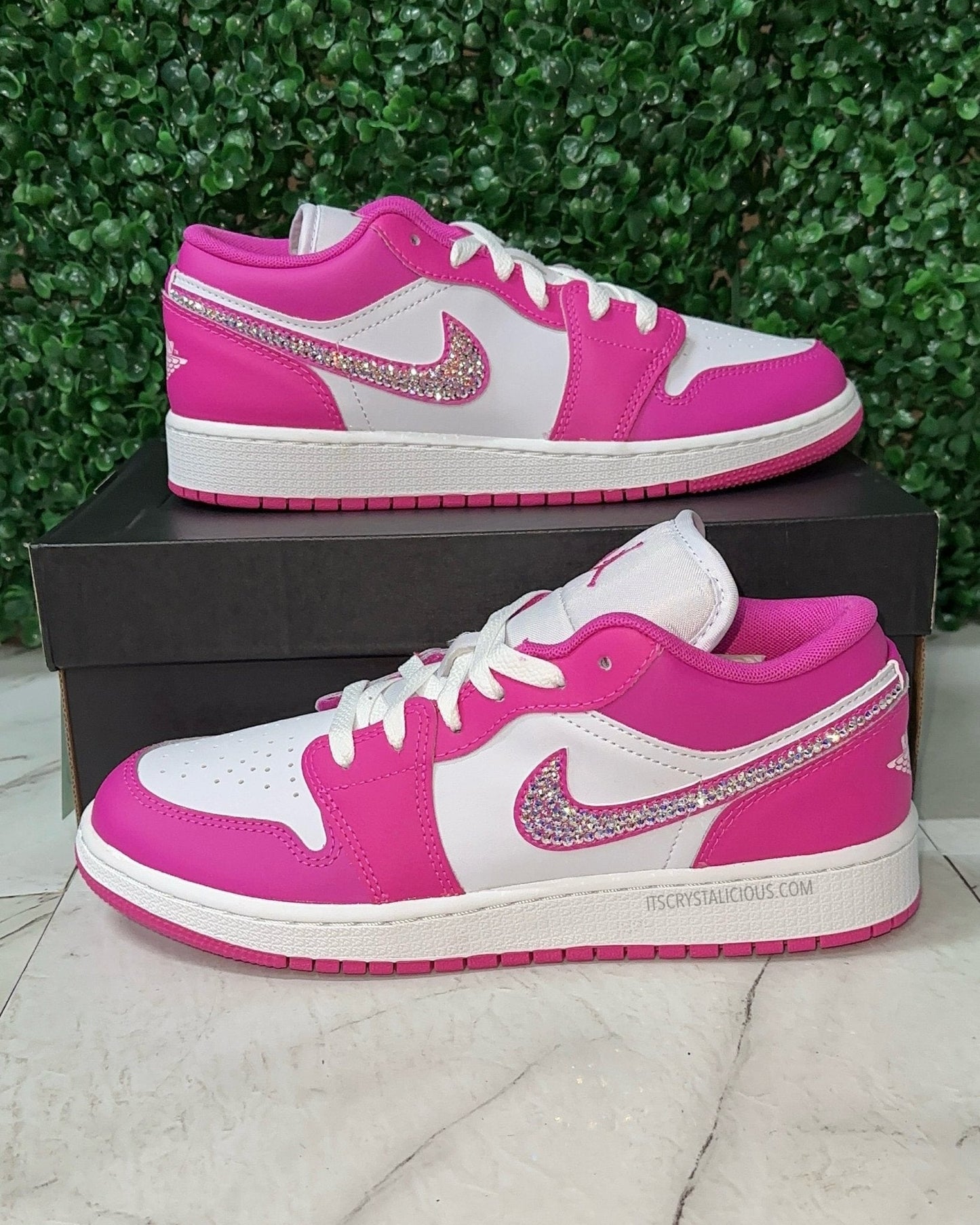Jordan Hot Pink