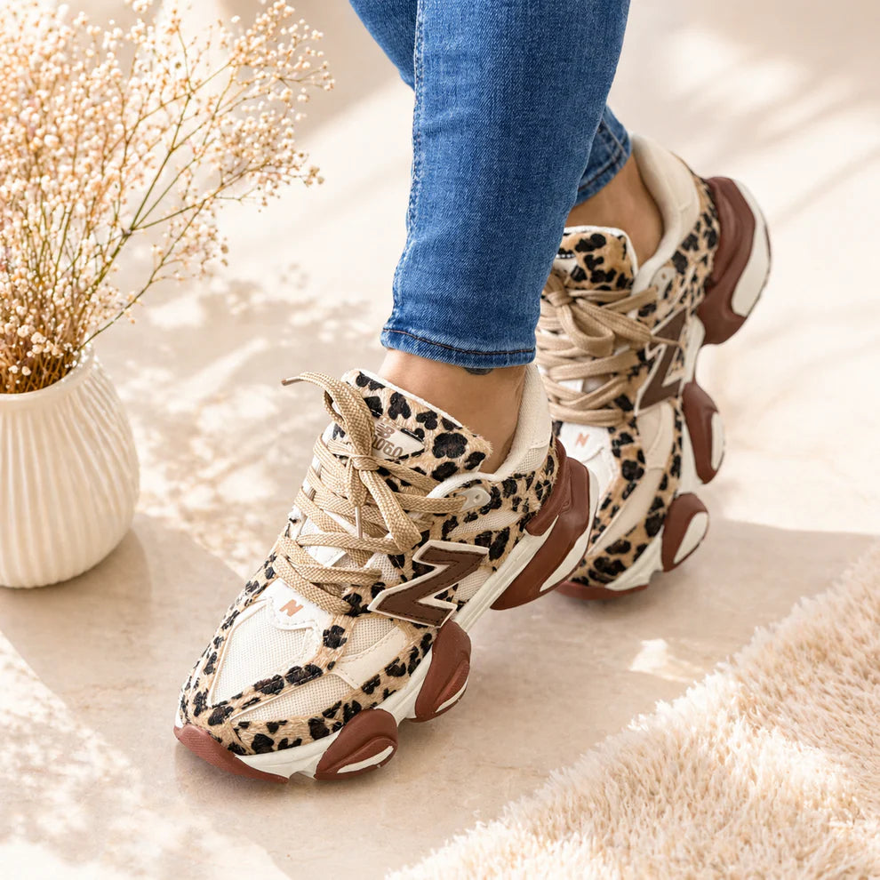 Safari Sneakers